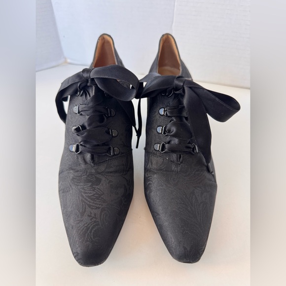 Vintage 90s Kenneth Cole black damask pompadour brocade jacquard lace up bootie - Picture 4 of 11